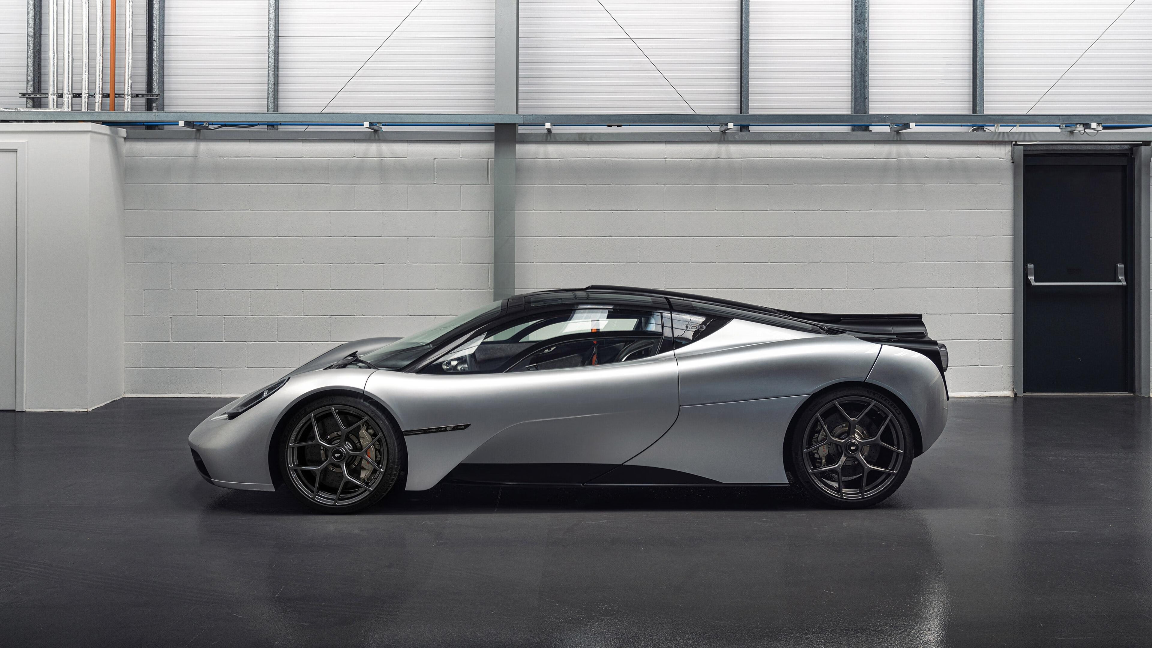 爱游戏体育（AYX）官方APP下载-多次射門目標得分，讓球迷熱血沸騰，射门次数与进球