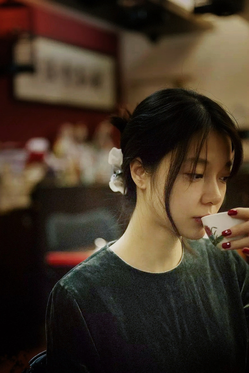 单届参赛中止步第15名，无更近参赛记录