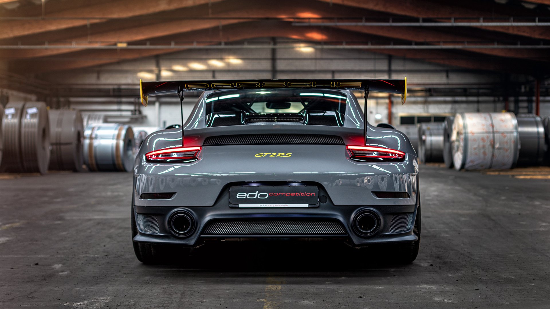 爱游戏官方网站-弗朗索瓦·斯图尔特：南非队的全能型中场，攻防两端完美融合，弗朗索瓦维拉斯