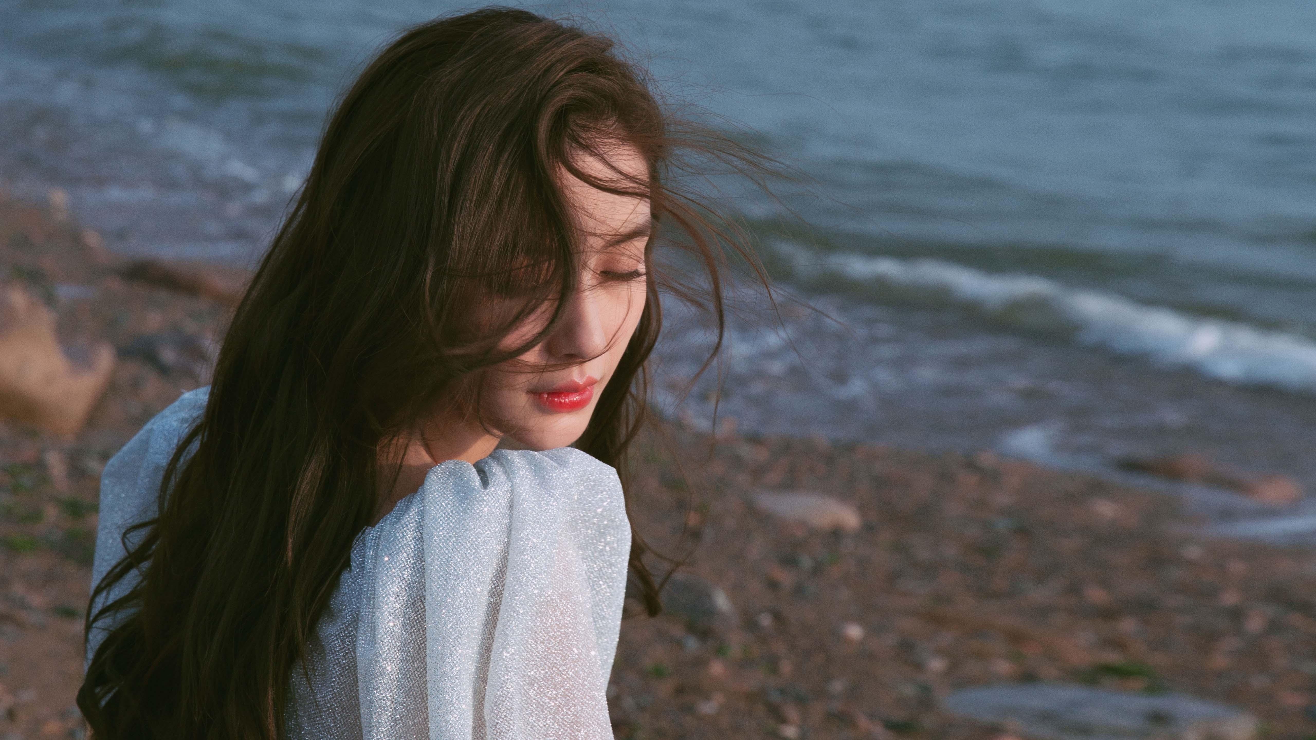 爱游戏在线登录入口-德甲激战正酣，拜仁领跑多特紧追不舍