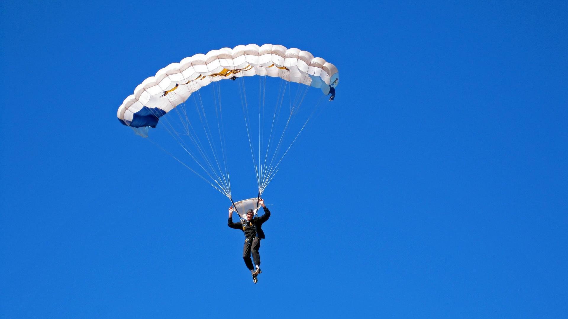 爱游戏体育账号注册-“庆典盛典：年度最盛大明星庆典回顾”，明星盛典晚会